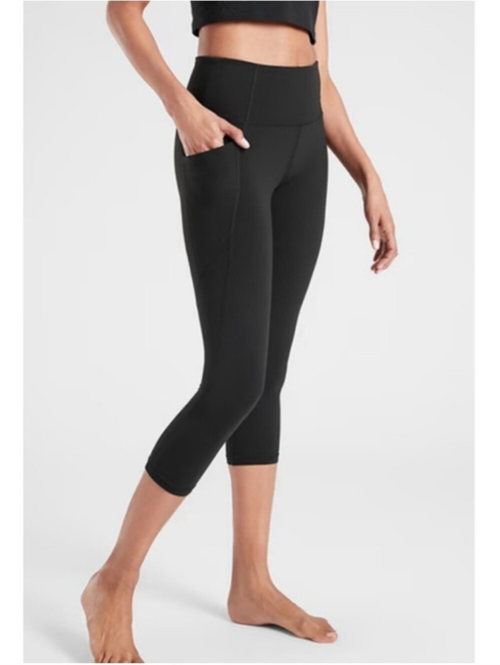 Athleta Salutation Stash High Rise Capri Leggings Black Size Large